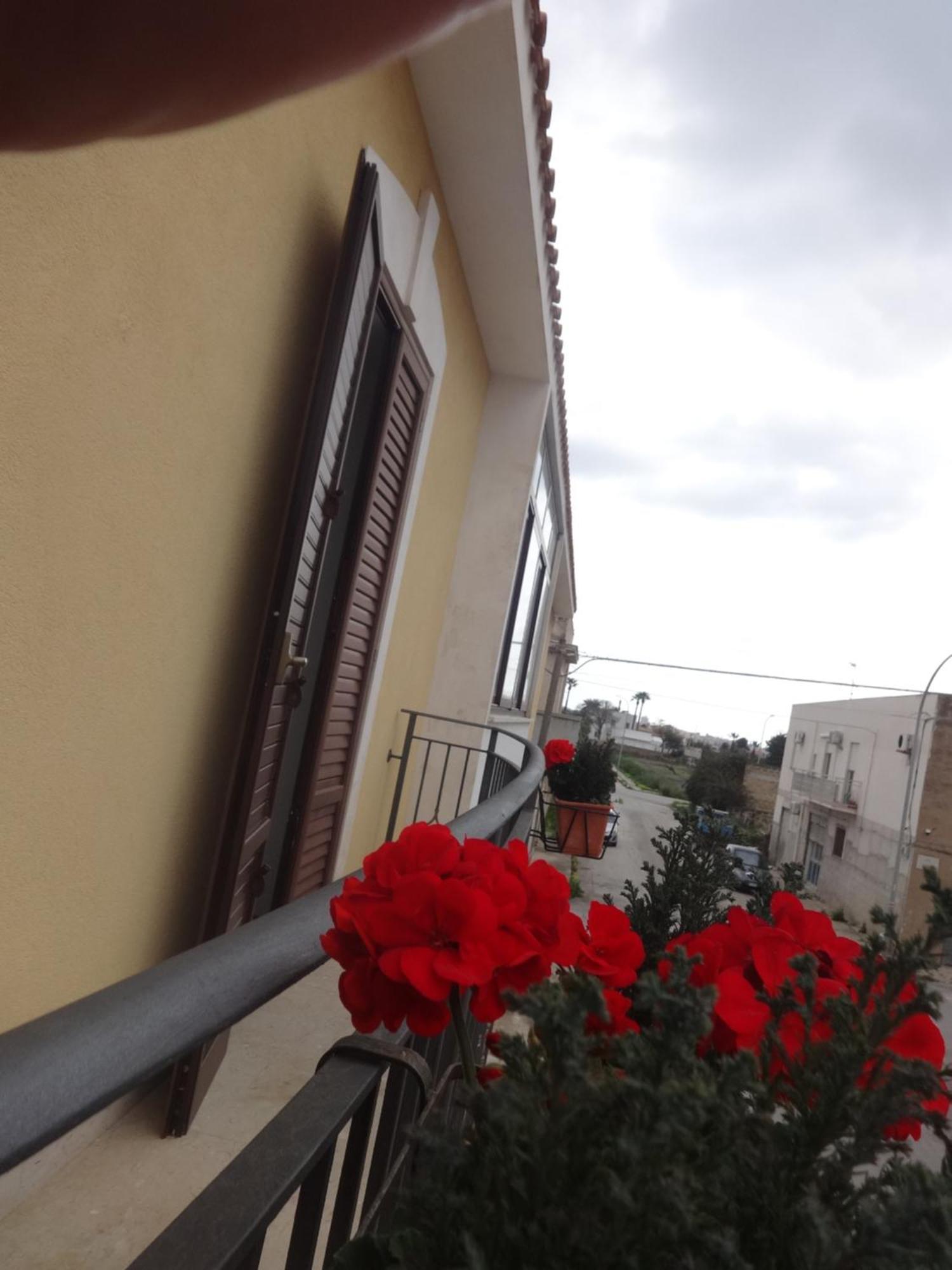 Calliope Trapani Bagian luar foto